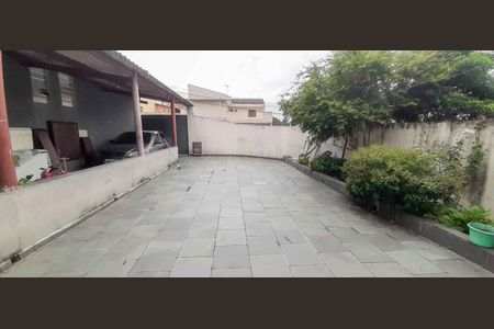 Casa à venda com 210m², 4 quartos e 5 vagas