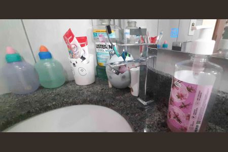 Casa à venda com 210m², 4 quartos e 5 vagas