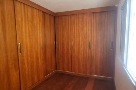 Apartamento para alugar com 69m², 2 quartos e 1 vagaQuarto 2