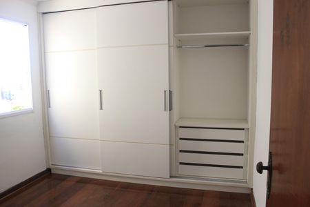 Apartamento para alugar com 69m², 2 quartos e 1 vagaQuarto 1