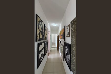 Corredor de apartamento à venda com 2 quartos, 54m² em Vila Valparaíso, Santo André