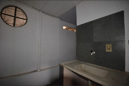 Cozinha de apartamento para alugar com 2 quartos, 25m² em Vila Valqueire, Rio de Janeiro