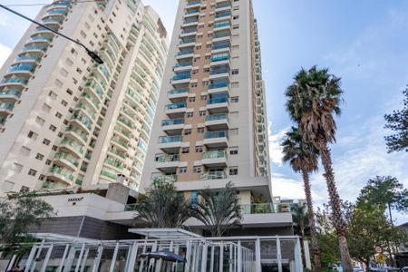 Apartamento para alugar com 37m², 1 quarto e 1 vagaFachada