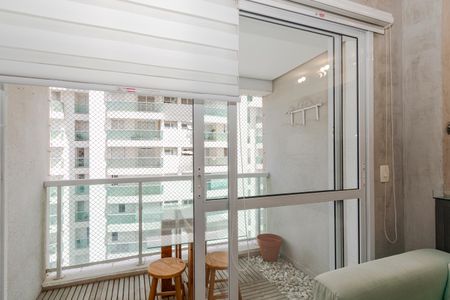 Apartamento para alugar com 37m², 1 quarto e 1 vagaVaranda