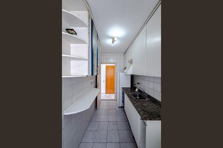 Apartamento para alugar com 56m², 2 quartos e 2 vagasCozinha