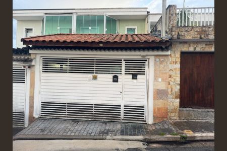 Casa à venda com 92m², 3 quartos e 2 vagas
