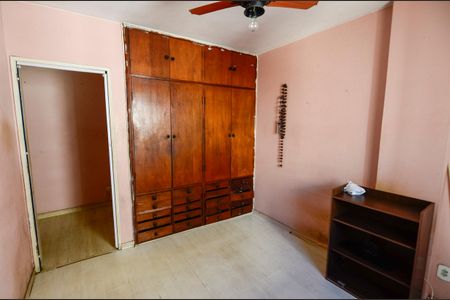 Quarto 1 de apartamento para alugar com 2 quartos, 59m² em Praça da Bandeira, Rio de Janeiro