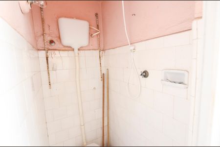 Apartamento para alugar com 59m², 2 quartos e 1 vaga Apartamento para alugar com 59m², 2 quartos e 1 vagaBanheiro de Serviço