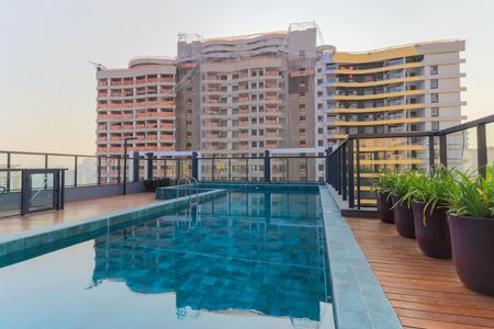 Apartamento à venda com 50m², 1 quarto e sem vagaÁrea Comum - Piscina