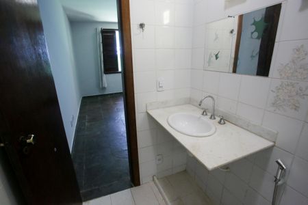 Casa de condomínio para alugar com 290m², 3 quartos e 1 vagaBanheiro da Suíte
