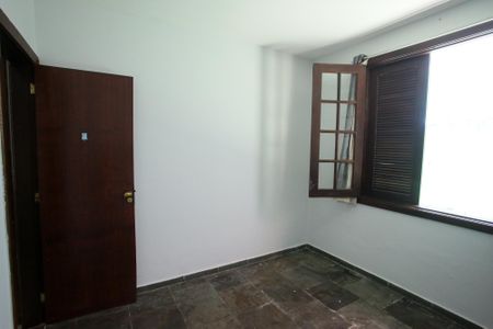 Casa de condomínio para alugar com 290m², 3 quartos e 1 vagaQuarto 2