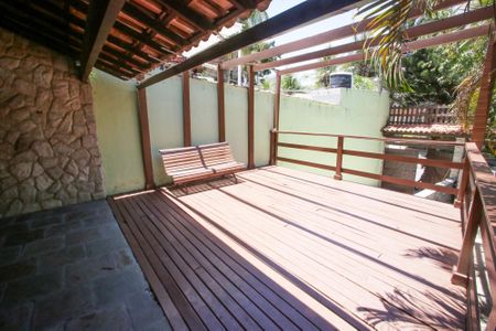 Casa de condomínio para alugar com 290m², 3 quartos e 1 vagaVaranda 