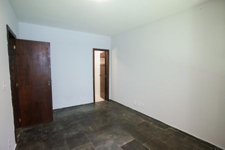 Casa de condomínio para alugar com 290m², 3 quartos e 1 vagaQuarto Suíte