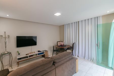 Casa para alugar com 3 quartos, 180m² em Vila Jardim Leblon, Belo Horizonte