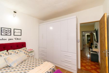 Casa à venda com 260m², 5 quartos e 2 vagasCasa 2 - Quarto 1