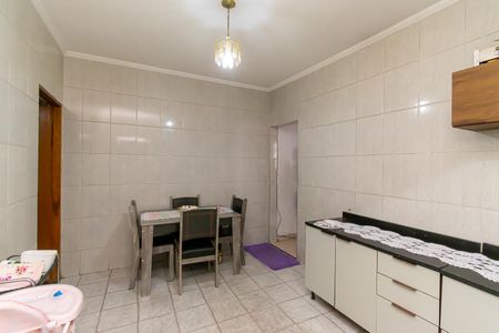 Casa à venda com 260m², 5 quartos e 2 vagasCozinha