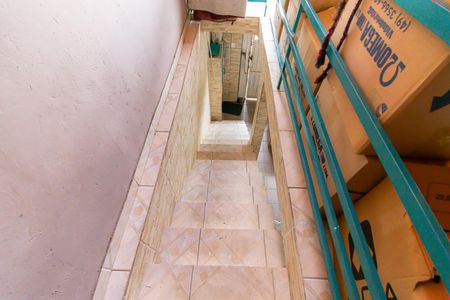 Casa à venda com 260m², 5 quartos e 2 vagasEscada