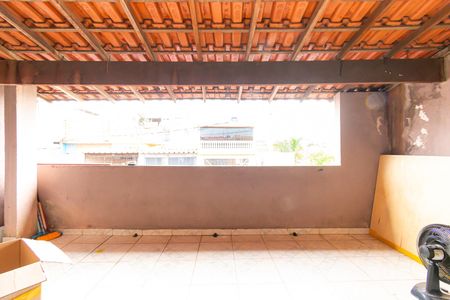 Casa à venda com 260m², 5 quartos e 2 vagasVaranda