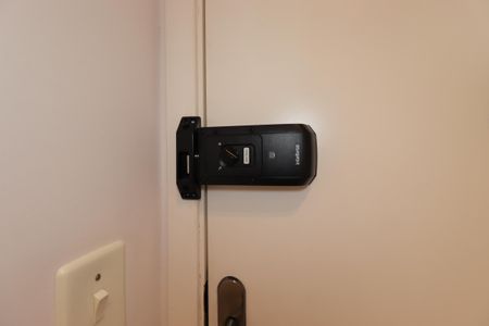 Apartamento à venda com 56m², 2 quartos e 1 vagaFechadura eletrônica