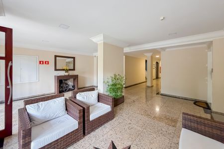 Apartamento à venda com 119m², 3 quartos e sem vagaHall social