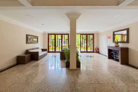 Apartamento à venda com 119m², 3 quartos e sem vagaHall social