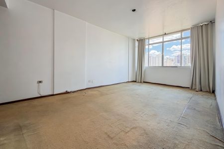 Apartamento à venda com 119m², 3 quartos e sem vagaSala