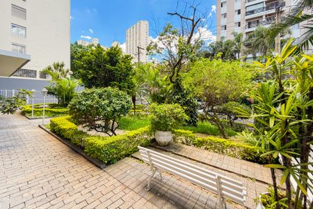 Apartamento à venda com 119m², 3 quartos e sem vagaÁrea comum