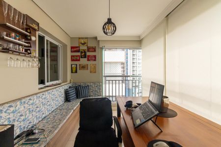 Apartamento à venda com 69m², 2 quartos e 1 vaga Apartamento à venda com 69m², 2 quartos e 1 vagaVaranda gourmet