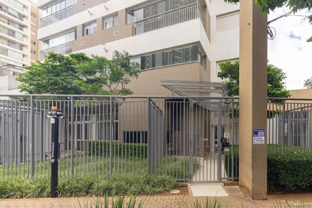 Apartamento à venda com 69m², 2 quartos e 1 vaga Apartamento à venda com 69m², 2 quartos e 1 vagaFachada + Plaquinha