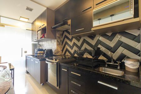 Apartamento à venda com 69m², 2 quartos e 1 vaga Apartamento à venda com 69m², 2 quartos e 1 vagaCozinha