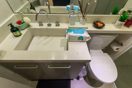 Apartamento à venda com 69m², 2 quartos e 1 vaga Apartamento à venda com 69m², 2 quartos e 1 vagaBanheiro da Social