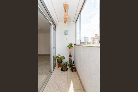 Apartamento à venda com 98m², 3 quartos e 3 vagasVaranda da Sala