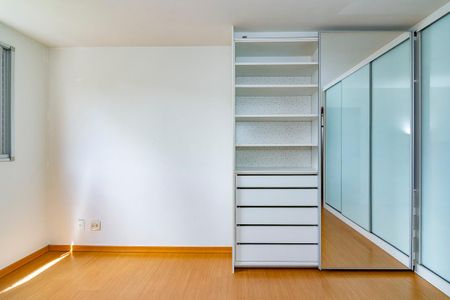 Apartamento à venda com 98m², 3 quartos e 3 vagasSuíte