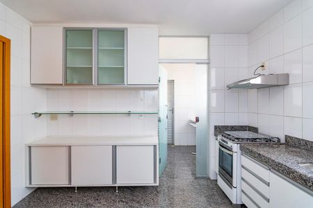 Apartamento à venda com 98m², 3 quartos e 3 vagasCozinha