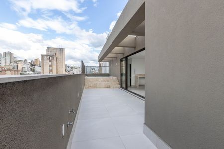 Apartamento à venda com 198m², 4 quartos e 3 vagas Apartamento à venda com 198m², 4 quartos e 3 vagasTerraço