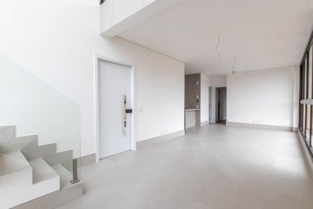 Apartamento à venda com 198m², 4 quartos e 2 vagasSala