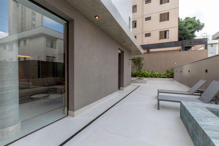 Apartamento à venda com 198m², 4 quartos e 3 vagas Apartamento à venda com 198m², 4 quartos e 3 vagasÁrea externa