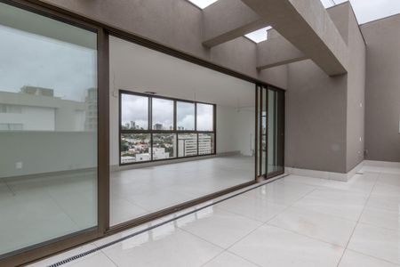 Apartamento à venda com 198m², 4 quartos e 2 vagasTerraço