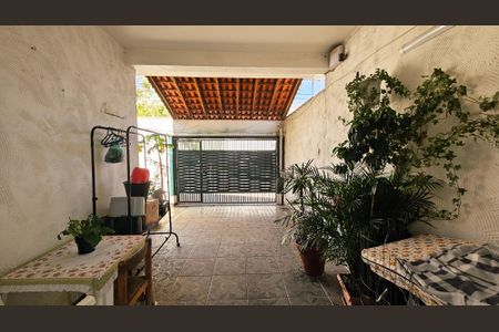 Casa à venda com 190m², 3 quartos e 2 vagas