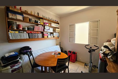 Casa à venda com 190m², 3 quartos e 2 vagas