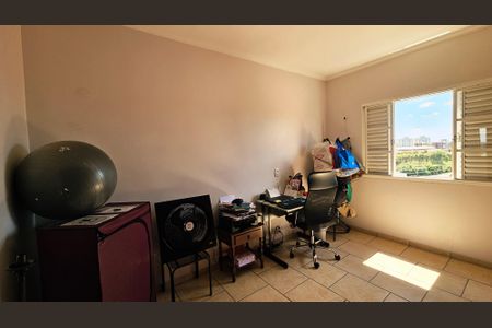 Casa à venda com 190m², 3 quartos e 2 vagas