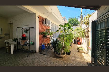 Casa à venda com 190m², 3 quartos e 2 vagas