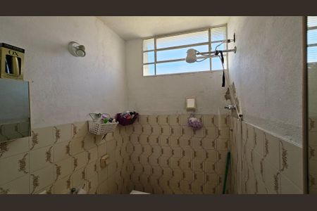 Casa à venda com 190m², 3 quartos e 2 vagas