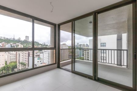 Varanda de apartamento à venda com 3 quartos, 107m² em Santo Antônio, Belo Horizonte