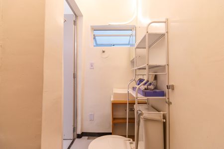 Apartamento para alugar com 153m², 3 quartos e sem vaga Apartamento para alugar com 153m², 3 quartos e sem vagaBanheiro Suite 2