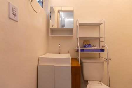 Apartamento para alugar com 153m², 3 quartos e sem vaga Apartamento para alugar com 153m², 3 quartos e sem vagaBanheiro Suite 2