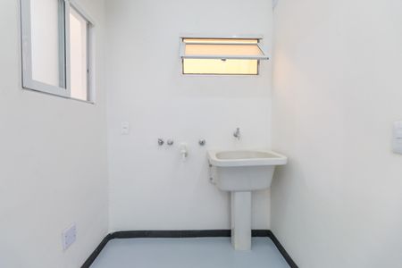 Apartamento para alugar com 153m², 3 quartos e sem vaga Apartamento para alugar com 153m², 3 quartos e sem vagaÁrea de Serviço