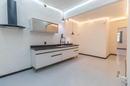 Apartamento para alugar com 153m², 3 quartos e sem vaga Apartamento para alugar com 153m², 3 quartos e sem vagaCozinha