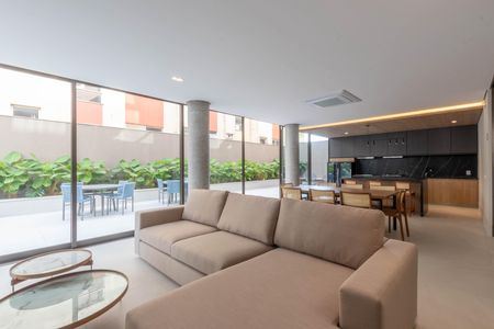 Apartamento à venda com 117m², 3 quartos e 2 vagas Apartamento à venda com 117m², 3 quartos e 2 vagasÁrea comum - Salão de festas