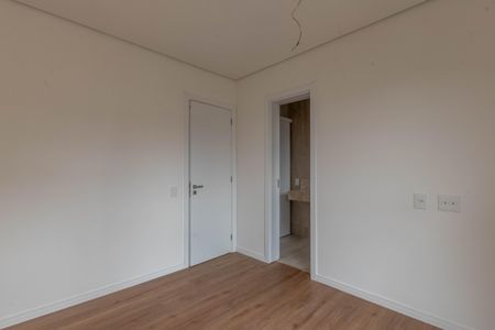 Apartamento à venda com 117m², 3 quartos e 2 vagasQuarto 1